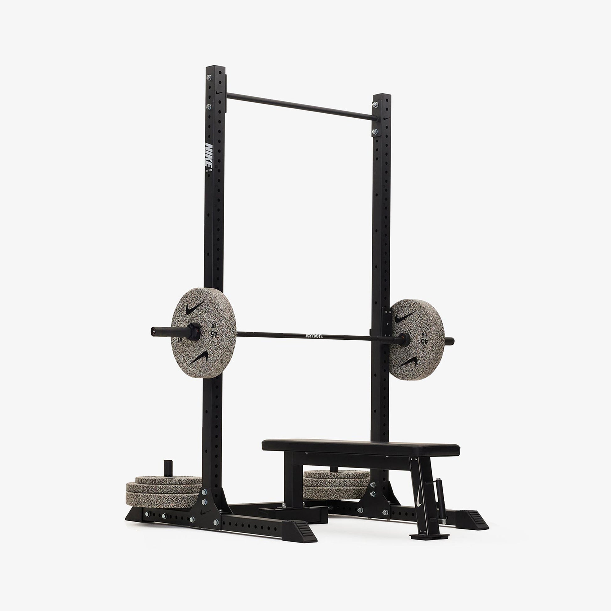 Nike Squat Rack / Nike Grind Bumper Plates / 20 kg Nike Strength Shield - Black ("Just Do It")