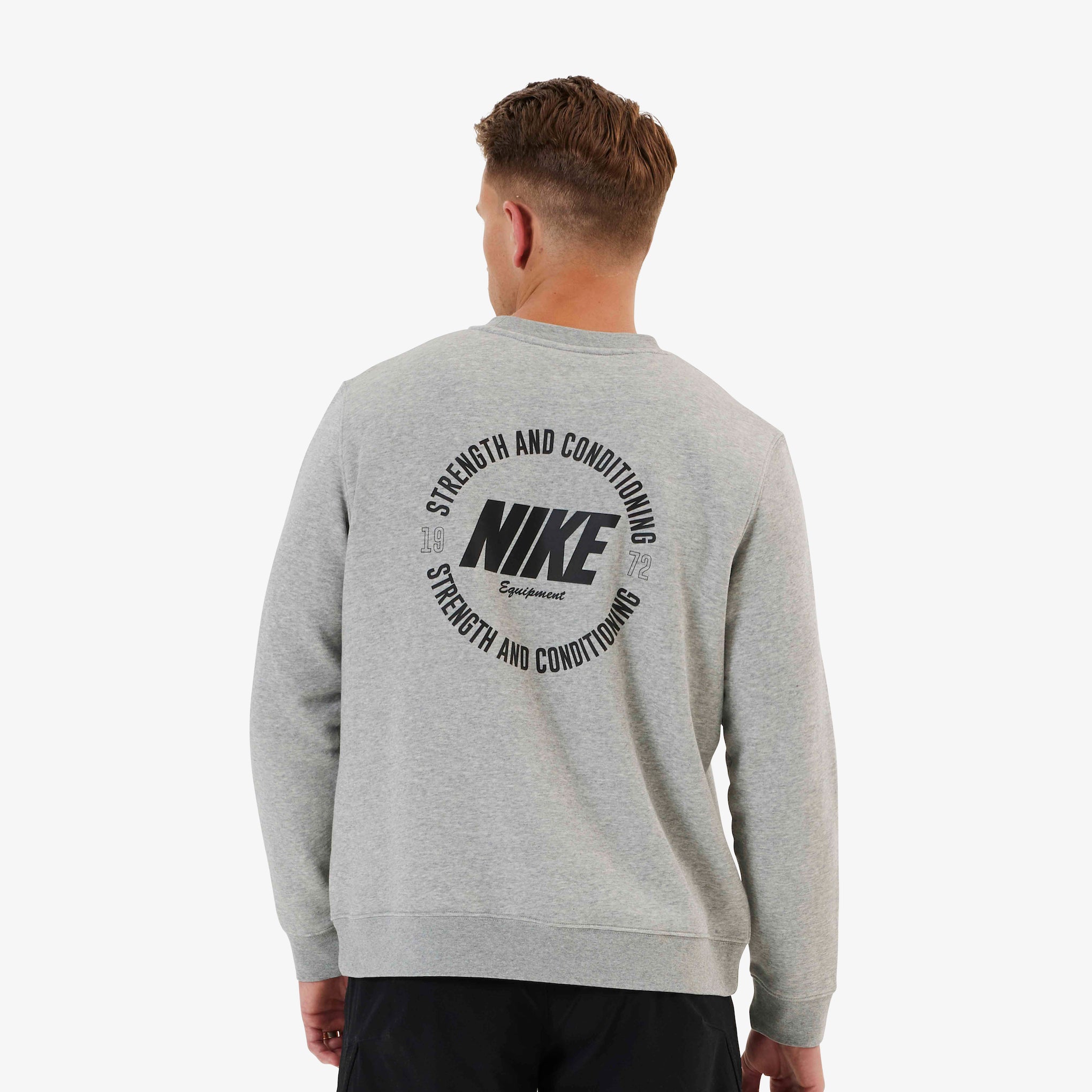 Grey nike crewneck hotsell