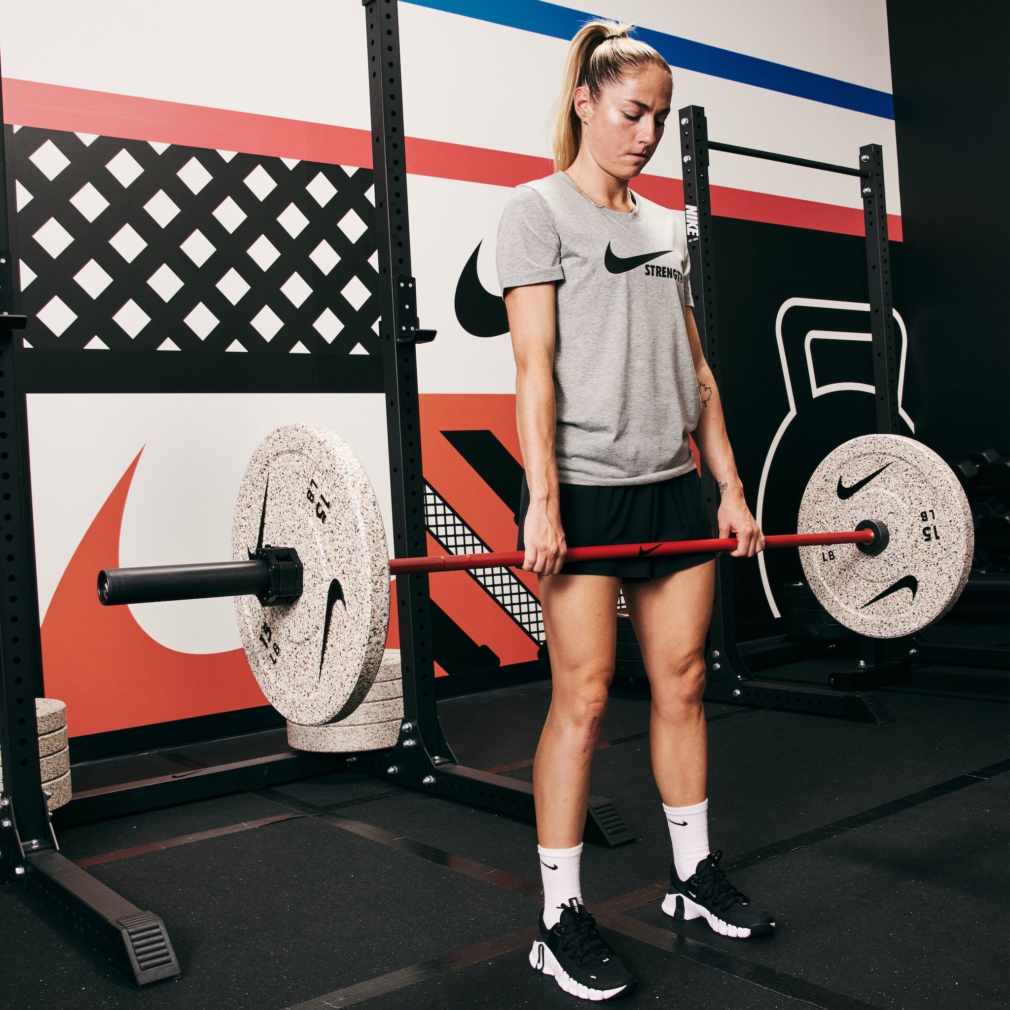 Nike Coated Premium Barbell 15 kg – Nike Strength US