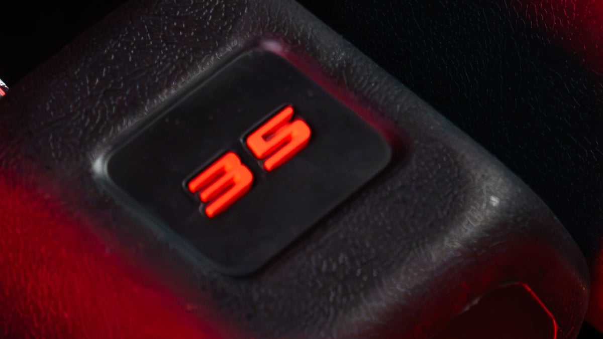Jordan Strength Dumbbell - Chicago Red Numerals