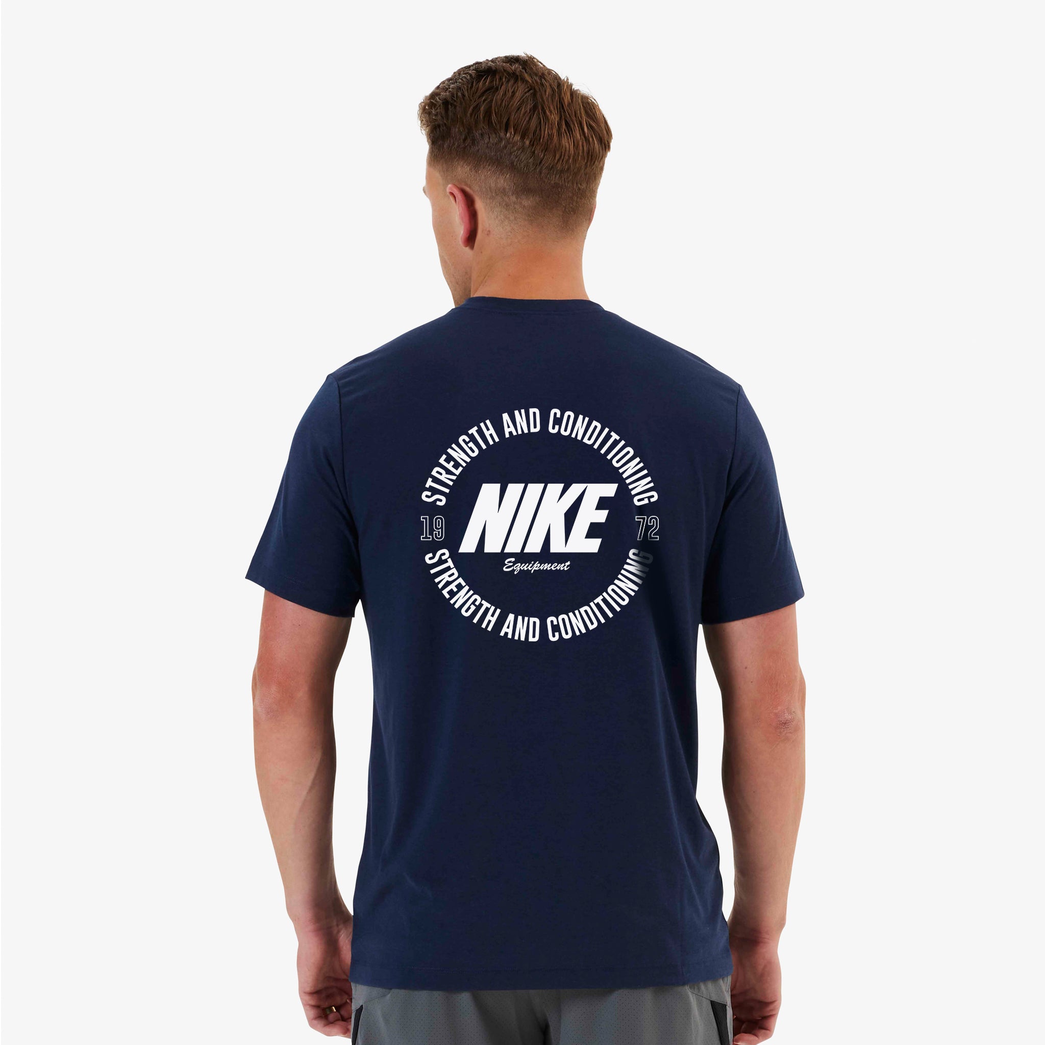 Nike S&C Men's Tee – Nike Strength US