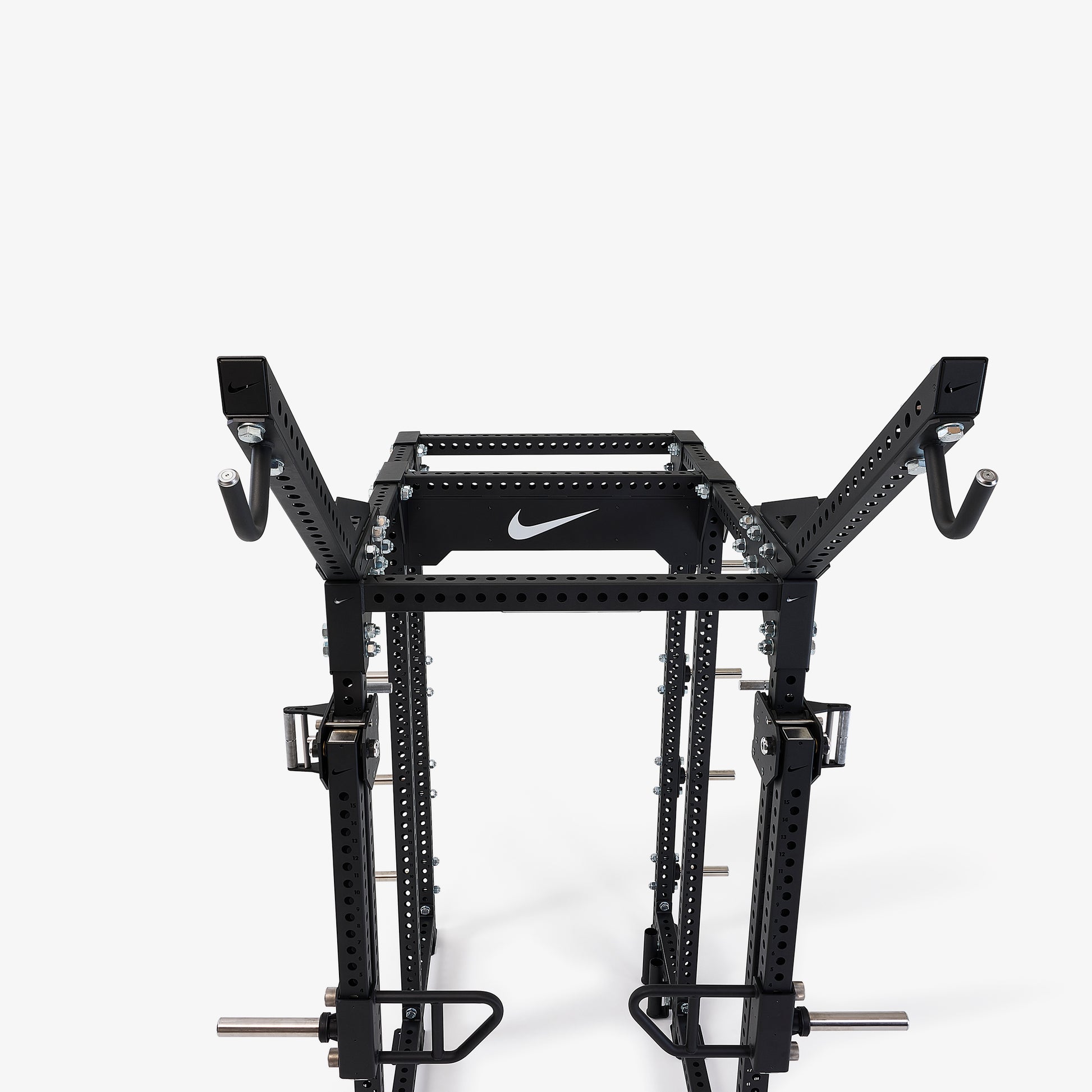 Nike Strength Pro Hyperphasic Arms — front view