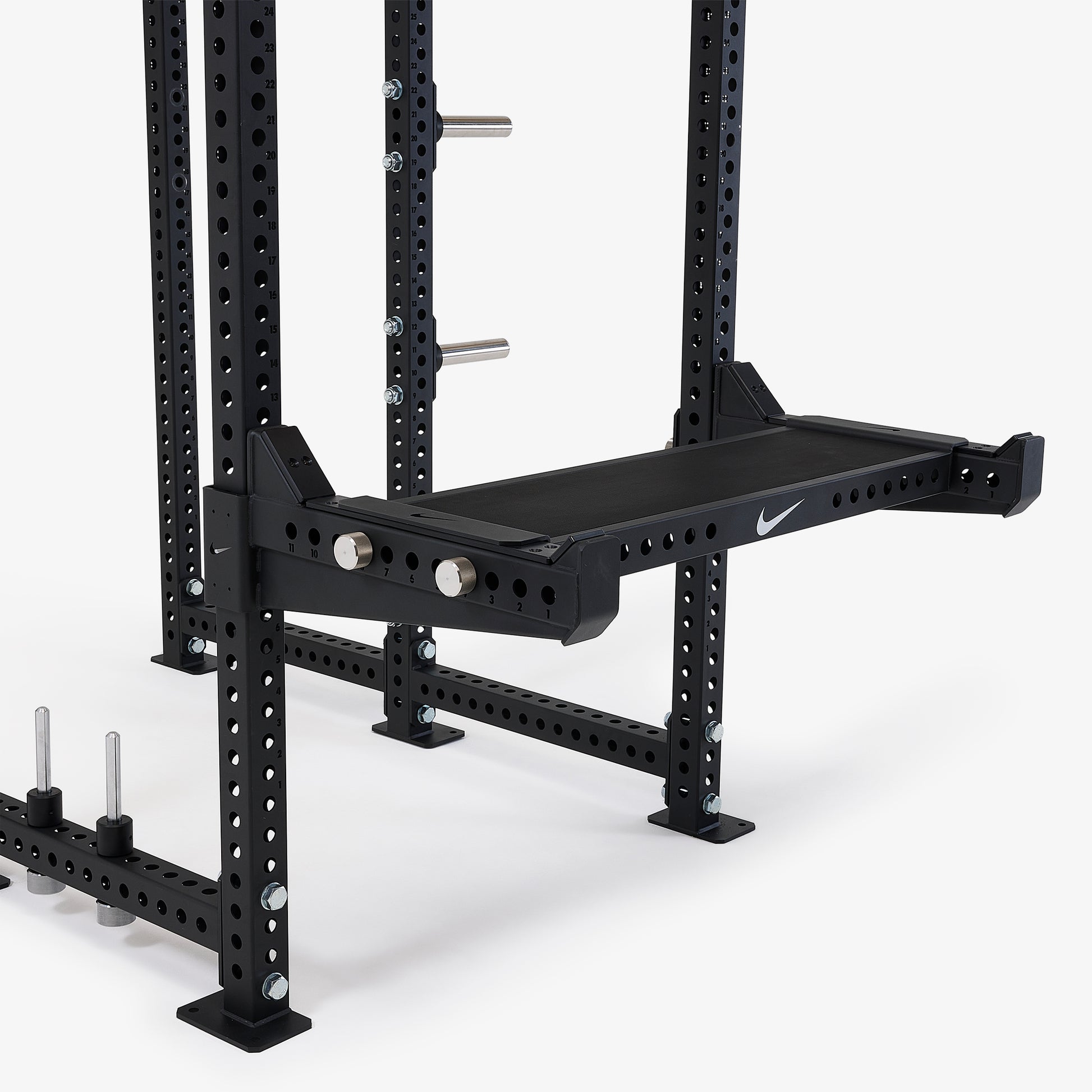 Nike Strength Pro Utility Platform — three-quarter view 3