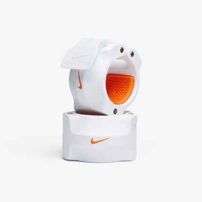 Nike Strength Shield Curl Bar - Orange Swoosh / Nike Grind Change Plates (1.25 - 10 lb pairs) / White/Orange | Nike Strength Shield Curl Bar - Orange Swoosh / Nike Strength Pro Urethane Plates (2.5 - 10 lb pairs) / White/Orange | Nike Strength Shield Curl Bar - Volt Swoosh / Nike Black Bumper Plates (10 and 15 lb pairs) / White/Orange | Nike Strength Shield Curl Bar - Volt Swoosh / Nike Change Plates (1.25 - 10 lb pairs) / White/Orange